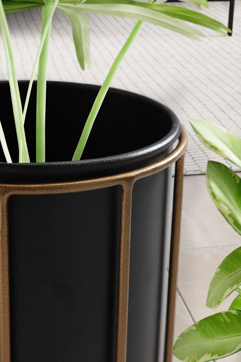 Rootz 2 Piece Set Plant Pots - Flower Pots - Modern Design - Elegance and Functionality - Black and Gold - 22cm x 43cm x 22cm - Handcrafted - Powder-Coated Iron - 5kg Load Capacity