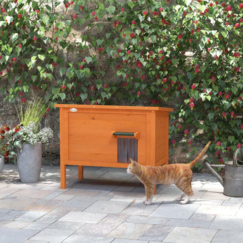 Rootz Cat House - Outdoor Cat House - Weatherproof - 1 Window - 1 Entrance - Fir Wood - Orange + Green - 85 x 50 x 68.5 cm