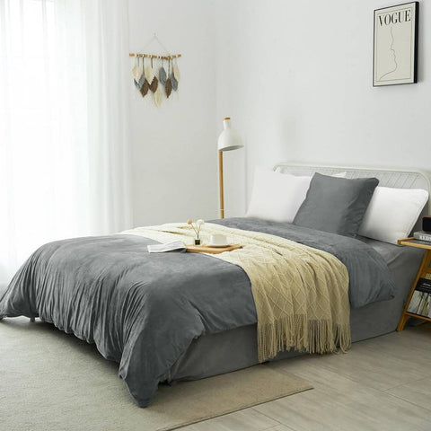 Rootz Winter Plush Bed Linen Set - Fleece Duvet Cover - Cozy Bedding - Warm, Breathable, Moisture-Regulating - Easy Zip Closure - Oeko Tex Certified - Multiple Sizes Available