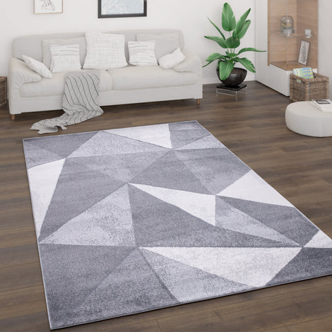 Modern Short-Pile Rug – Geometric Pattern – Soft, Durable & Easy-Care