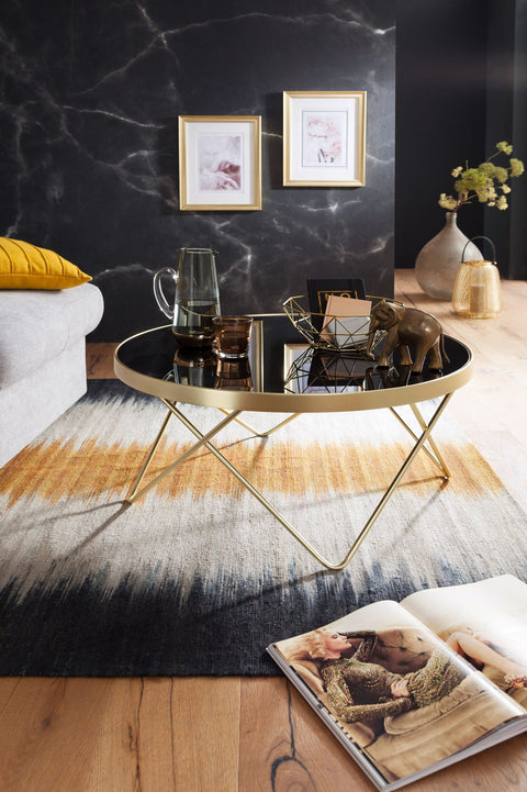 Rootz Retro Coffee Table - Filigree Table Legs - Stylish Center Table - V-Shaped Legs - Modern Color Scheme - Golden Frame - Toughened Glass Top - 39cm x 82cm x 73.5cm