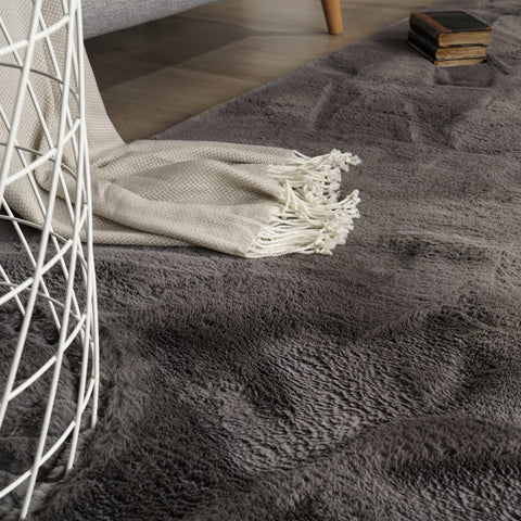 High-Pile Rug – Ultra Soft Faux Fur – Durable & Fluffy – Easy Care – Modern Style