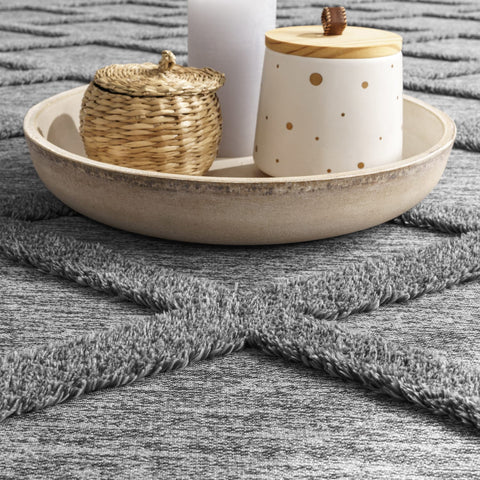 Diamond Pattern Rug – Modern Short Pile – Soft, Durable & Easy Care – 3D Texture