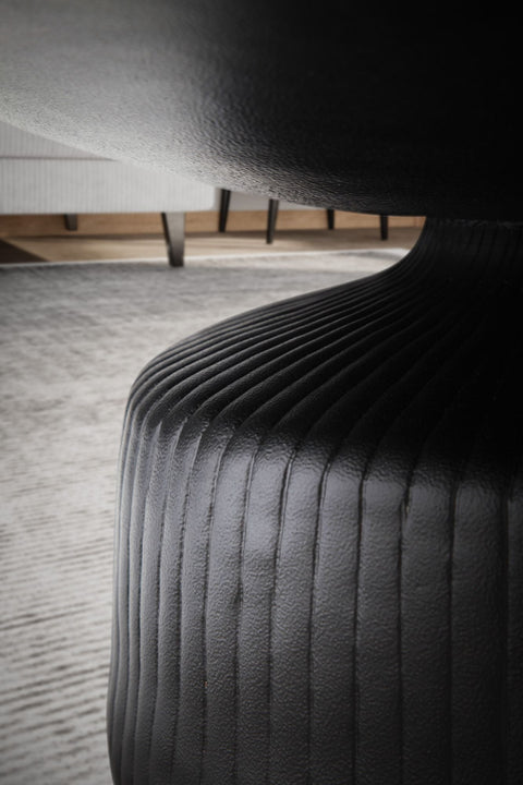 Rootz Modern Design Round Coffee Table - Elegant Slat Look - Hammered Table Top - Handcrafted - Unique - Powder-Coated Aluminum - 65cm x 65cm x 35cm