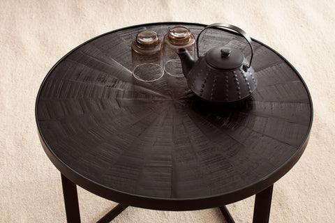 Rootz Industrial Design Coffee Table - Round Table - Triangular Frame - Handmade - Mango Wood - Unique - 58cm x 58cm x 40cm