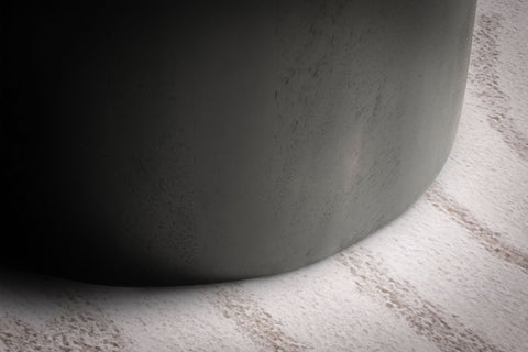 Rootz Modern Design Coffee Table - Round Table - Drum Frame - Handmade - Mango Wood - Black - Unique - Protective Varnish - Raised Edge - 60cm x 60cm x 40cm