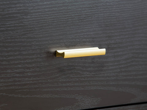 Rootz Lowboard TV Cabinet - 150cm TV Stand - Black and Oak TV Console - Modern Design - Spacious Storage - Durable Build - 150cm x 50cm x 40cm