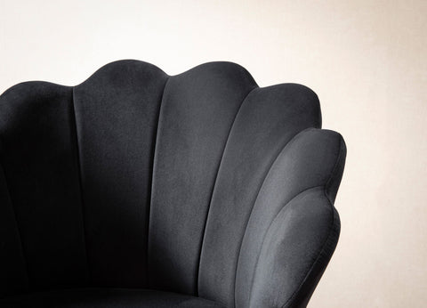 Rootz Modern Dining Chair - Scandinavian Chair - Stylish Seating - Velvet Comfort - 47.5cm x 80cm x 53cm