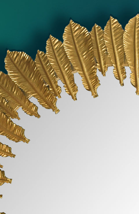 Rootz Round Wall Mirror - Decorative Mirror - Feather Frame - Handcrafted Design - 68cm x 68cm x 3cm - Gold - Glass & Iron - 50cm Diameter