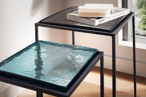 Rootz Modern Design Side Table Set - End Tables - Accent Tables - Aqua Blue & Black Glass Tops - Powder-Coated Iron Frames - 39 x 39 x 55 cm & 32 x 32 x 48 cm