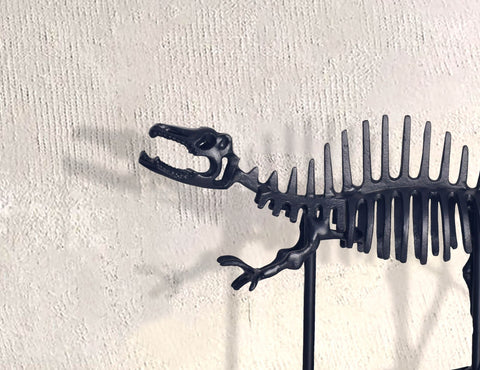 Rootz Decorative T-Rex Statue - Modern Dinosaur Figure - Handcrafted Sculpture - Unique Design - 62cm x 32.5cm x 12cm