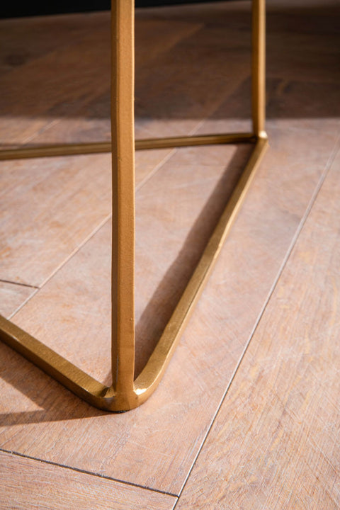 Rootz Triangular Side Table - Modern Side Table - Marble Table - Unique Design - 37cm x 37cm x 53cm