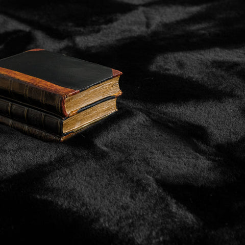 High-Pile Faux Fur Rug – Ultra Soft & Durable – Plush Comfort – Easy Care