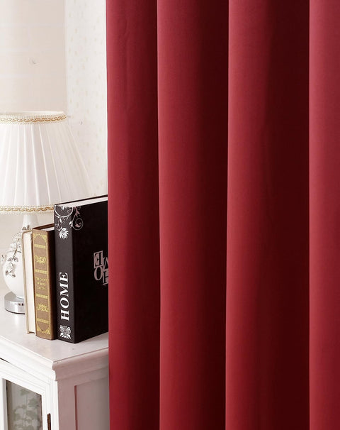 Rootz 2 Piece Thermo Curtains Set - Darkening Drapes - Blackout Fabric - Energy-Saving - 135x225cm Red
