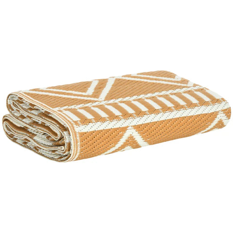 Rootz Outdoor Rug - Patio Rug - Weather Resistant - Modern Design - Non-woven Fabric - Green + Cream - 121cm x 182cm x 0.3cm