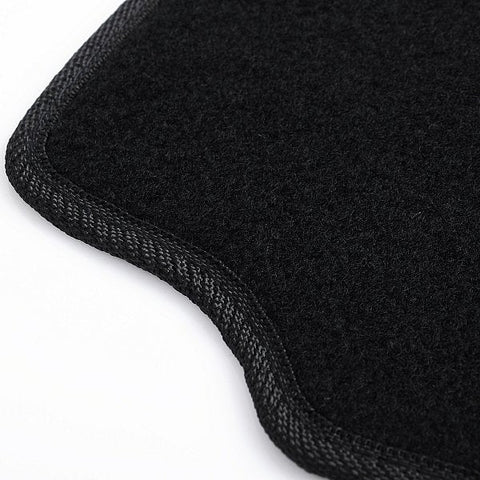 Rootz Car Foot Mat Set - Black Carpet Mats - All-Weather Floor Protectors - Non-Slip Safety - 45 x 67 cm Front, 41 x 34 cm Rear - Universal Fit