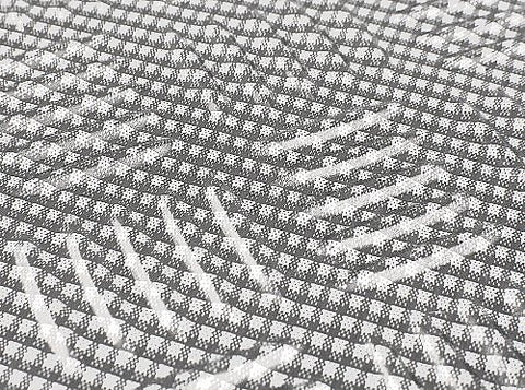 Rootz Universal Auto Footmats Set - Car Floor Mats - Durable Car Liners - Optimal Protection - 69x49cm Front, 46x47cm Rear - Silver Chrome Optics