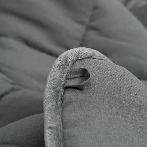 Rootz Set van 8 eetkamerstoelen - fluwelen zitstoelen - stoelen met metalen poten - duurzaam en duurzaam - comfortabel en ergonomisch - vloerbescherming - zitmaat 46 x 40,5 cm