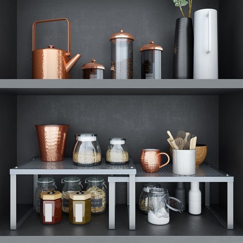 Rootz Zilverkleurige metalen taartorganizerset - Cupcakestandaard - Dessertdisplay - Stevige constructie - Ruimtebesparend ontwerp - Eenvoudige montage - 22,9 cm x 32 cm x 15,4 cm en 21,9 cm x 32 cm x 13,7 cm