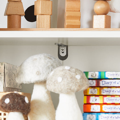 Rootz Children's Bookshelf with Storage Boxes - Toy Organizer - Kids Bookcase - MDF and Bamboo Construction - Tilt Lock Safety Feature - Easy Assembly - 60cm x 110cm x 25cm