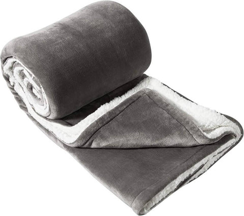 Rootz Cuddly Blanket - Fluffy Sherpa Wool Blanket - Warm Fleece Blanket - 150x200cm - Soft & Skin-Friendly - Cozy Sofa/Bed Throw - Double-Sided Design