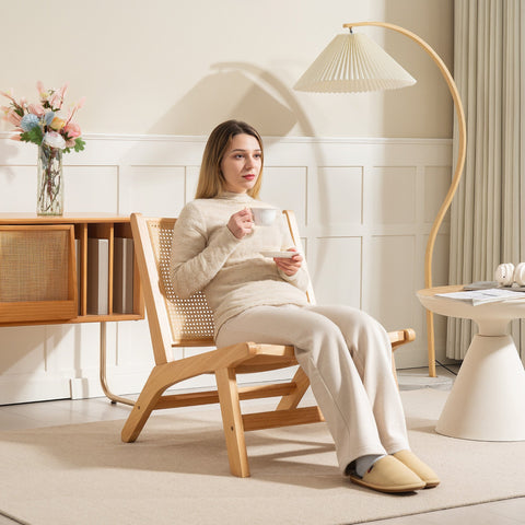 Rootz Rattan Chair - Reading Chair - Wooden Frame - Breathable Design - 64cm x 70cm x 74cm