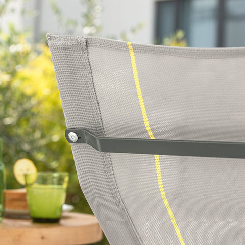 Rootz Garden Rocking Lounger - Ligstoel - Tuinstoel - Ergonomisch ontwerp - Synthetische vezelstof - Opbergvak - Ondersteunt tot 120 kg - 145 cm x 84 cm x 57 cm