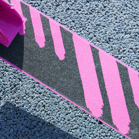 Rootz Children's Scooter - Double Brakes - Foldable Metal Kick Roller - Safe Rides - 73x36x73-89cm - For Ages 3-8 - Pink