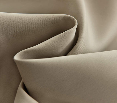 Rootz Opaque Curtain - Blackout Curtain - Energy-Saving Drapes - Enhances Privacy - 135x225 cm - Brown Color - Metal Eyelets