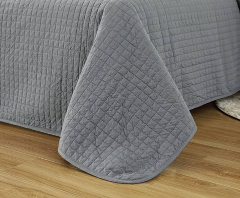 Rootz Quilted Blanket - Daily Blanket - Bed Cover - Breathable Comfort - 220 x 240 cm