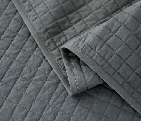 Rootz Reversible Bedspread - Sofa Throw Blanket - Polyester - Breathable - Versatile - Dark Gray - 360 g/m² - 1 cm Hem - 150cm x 200cm