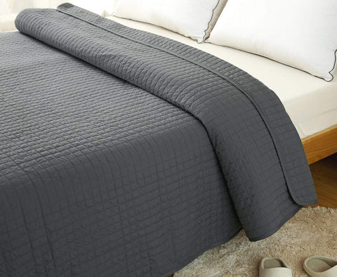 Rootz Daily Blanket - Quilting Blanket - Patchwork Cover - Versatile & Breathable - Grey 220x240cm - Elegant Home Deco