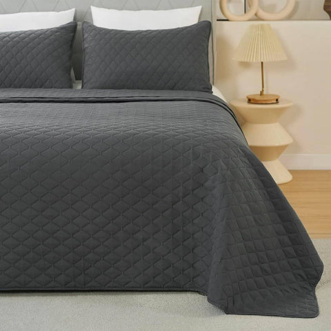 Rootz Daily Blanket Set - Coverlet Set - Bedspread Set - Breathable Comfort -  Grey - 220 x 240 cm - Includes 2 Pillowcases 50 x 70 cm