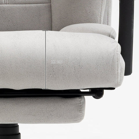 Rootz Vinsetto Massage Office Chair - Ergonomic Desk Chair - Executive Computer Chair - Six Vibration Massage Points - 155° Recline and Footrest - Adjustable Seat Height - 65W x 74D x 111-119H cm