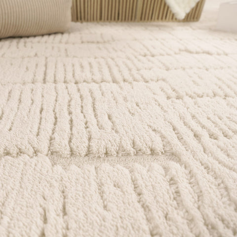 Nordic Style Soft Rug – Durable, Elegant – Abstract Patterns – 100% Polyester