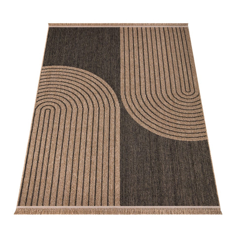 Durable Indoor Outdoor Rug – Soft Polypropylene – Elegant Pattern – Easy Care