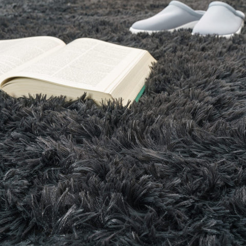 Shaggy High-Pile Rug – Ultra Soft & Durable – Plush Comfort – Easy-Care Polyester