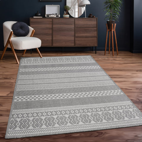 Flat Weave Rug – Scandinavian Style – Durable Polypropylene – Indoor/Outdoor – Easy to Clean – Geometric Patterns – Boho Chic