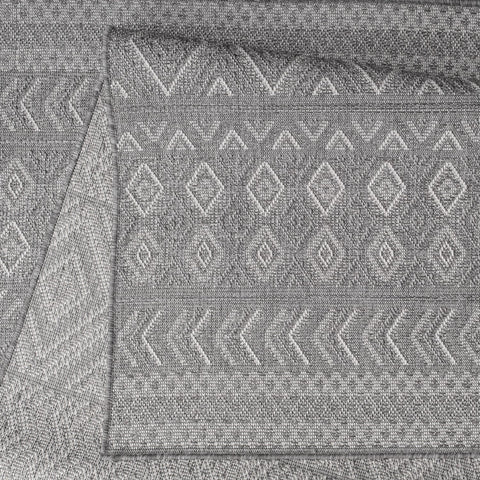 Flat-Weave Rug – Scandinavian Style – Soft & Durable – Geometric Pattern – Indoor/Outdoor Use