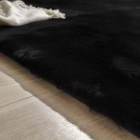 High-Pile Faux Fur Rug – Ultra Soft & Durable – Plush Comfort – Easy Care
