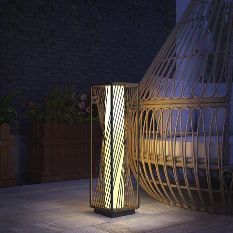 Rootz Solar Floor Lamp - Boho-Style Outdoor Lantern - Rattan Garden Light - Auto On/Off - 22x22x77cm - IP44 Waterproof