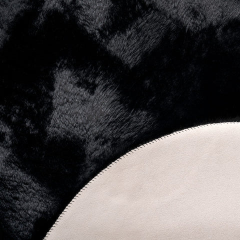 Faux Fur Rug – Soft & Fluffy – Easy to Clean – Short Pile – Durable Comfort