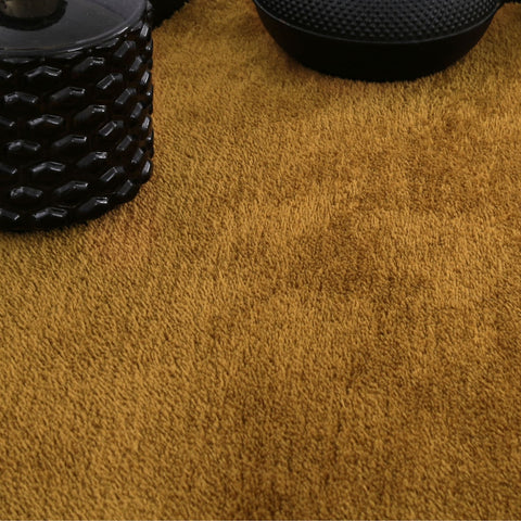 Plush Rug – Ultra Soft & Durable – Silky Short Pile – Washable & Cozy