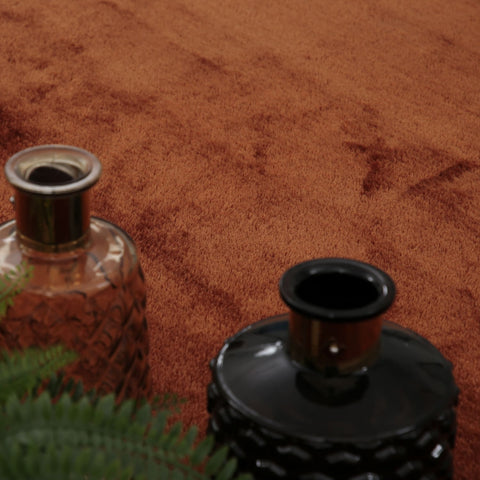 Soft Short Pile Rug – Durable Polyester – Silky Feel – Machine Washable