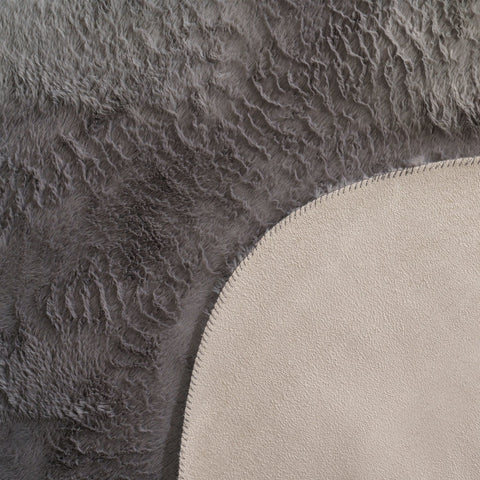 Faux Fur Rug – Ultra Soft & Fluffy – Easy-Clean – Short Pile – Cozy Living Room Decor