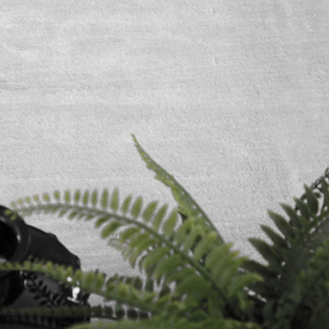 Soft Short Pile Rug – Durable Polyester – Silky Feel – Machine Washable