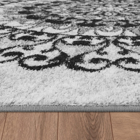 Patterned Short Pile Rug – Versatile – Geometric Design – Soft & Stylish