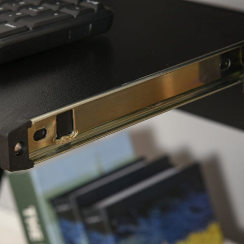 Rootz Compact Computerbureau - Gamingtafel - Werkstation - Uittrekbare toetsenbordlade - Stabiel metalen frame - 60 cm x 48 cm x 73 cm - Zwart