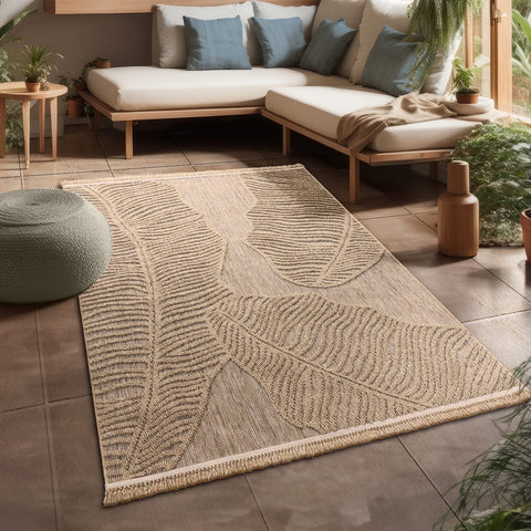 Durable Indoor Outdoor Rug – Minimalist Style – Soft Short Pile – Easy Care Polypropylene