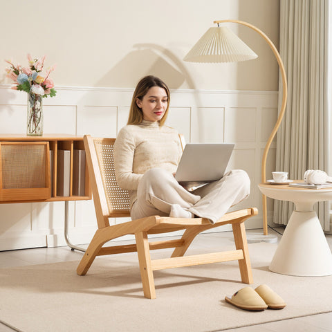 Rootz Rattan Chair - Reading Chair - Wooden Frame - Breathable Design - 64cm x 70cm x 74cm